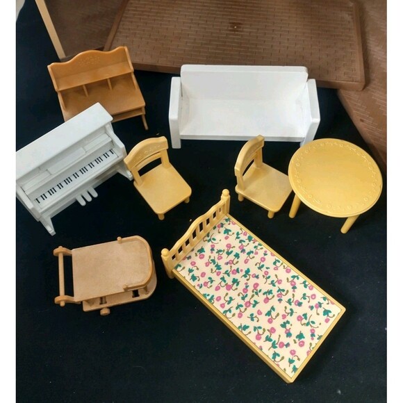 Calico Critters Red Roof Country Doll House Sylvanian Families Incomplete C-Pics - Picture 3 of 16